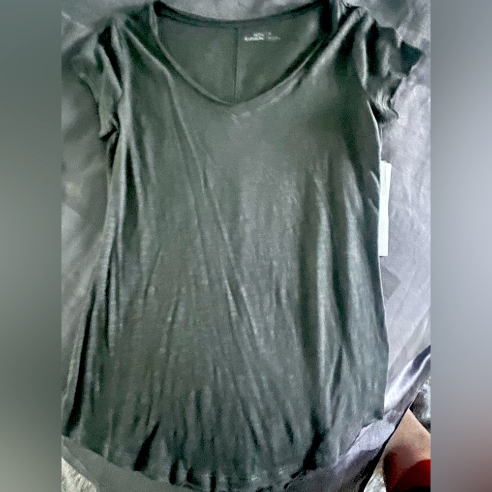 Women’s size medium low neckline t shirt -new with tags